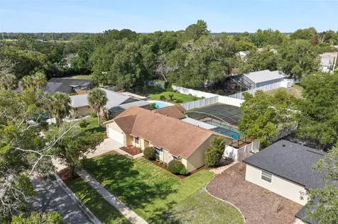 2911 Autumnwood Trail Apopka FL 32703
