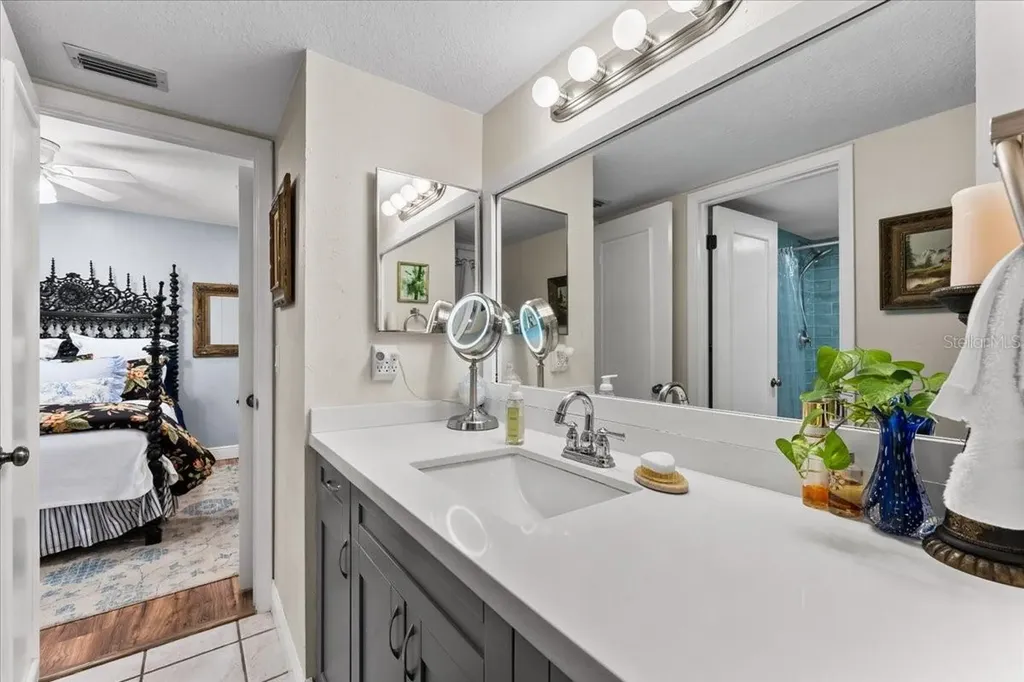 39650 Us Hwy 19 N Tarpon Springs FL 34689
