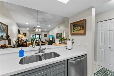 39650 Us Hwy 19 N Tarpon Springs FL 34689