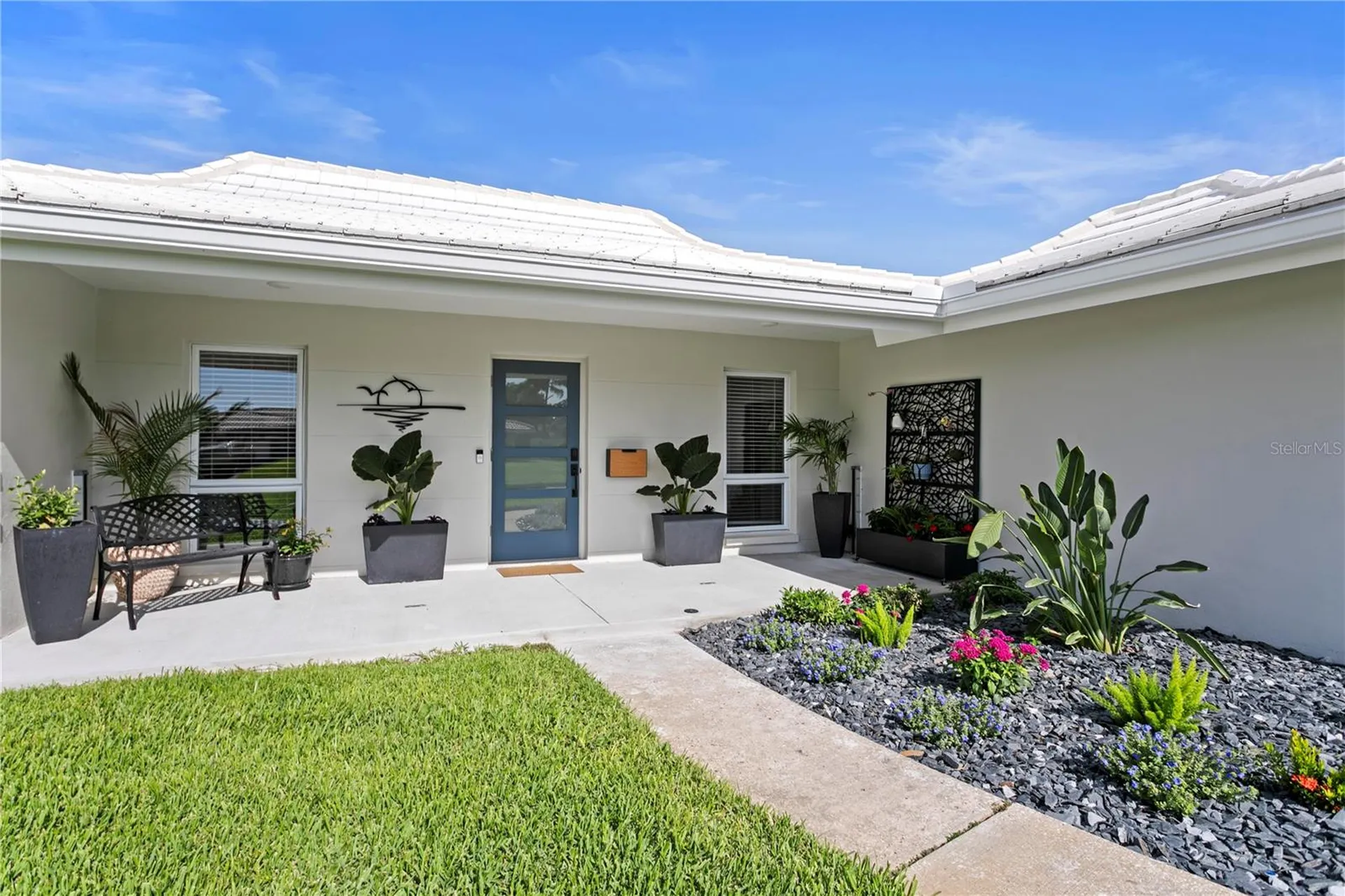 4152 13th Lane NE St Petersburg FL 33703