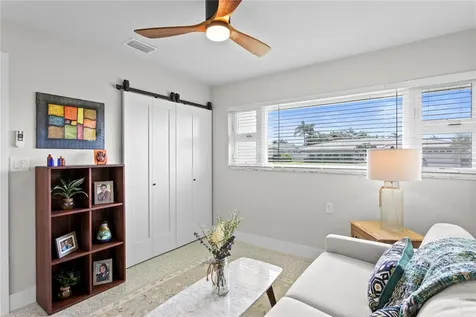 4152 13th Lane NE St Petersburg FL 33703