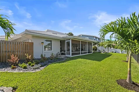 4152 13th Lane NE St Petersburg FL 33703