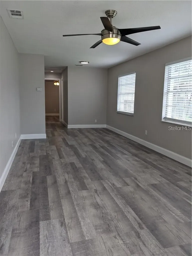 1512 E Harding Street Orlando FL 32806