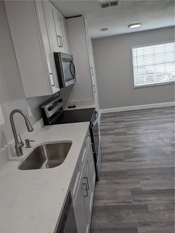 1512 E Harding Street Orlando FL 32806