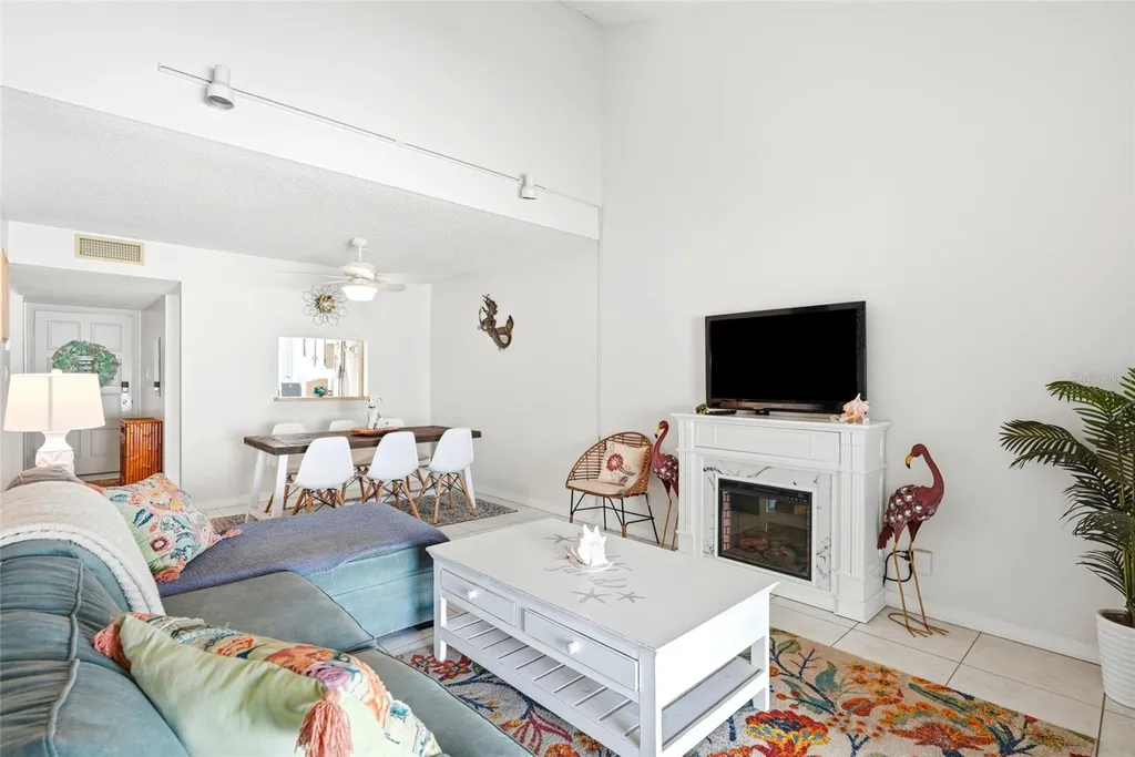2062 Sunset Point Road Clearwater FL 33765