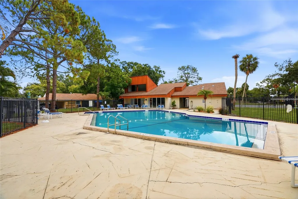 2062 Sunset Point Road Clearwater FL 33765