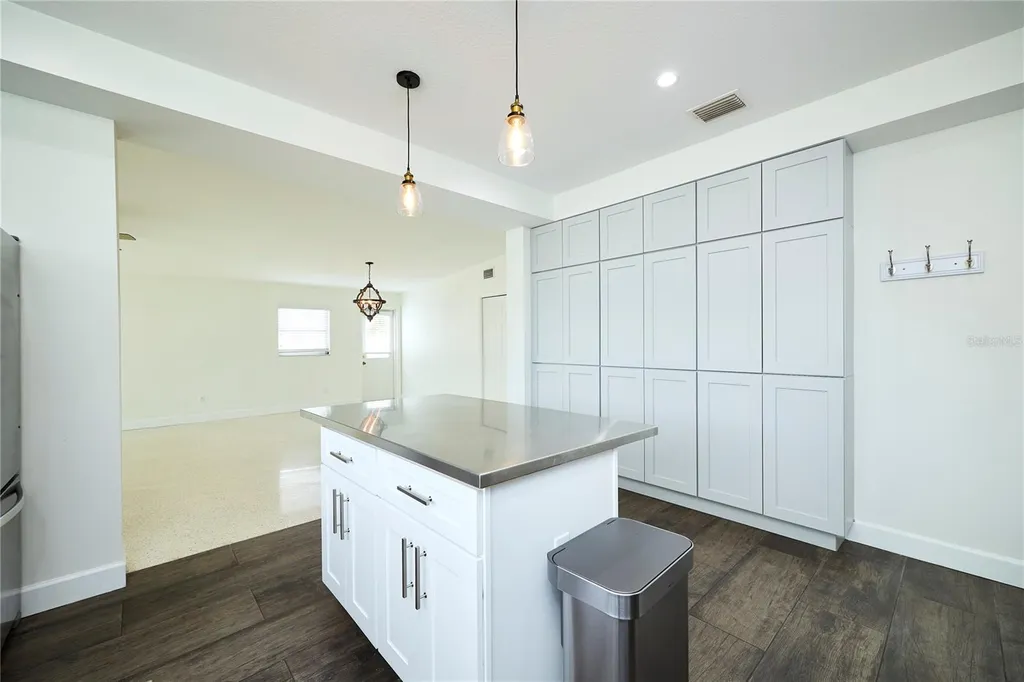 3312 Nakora Drive Tampa FL 33618