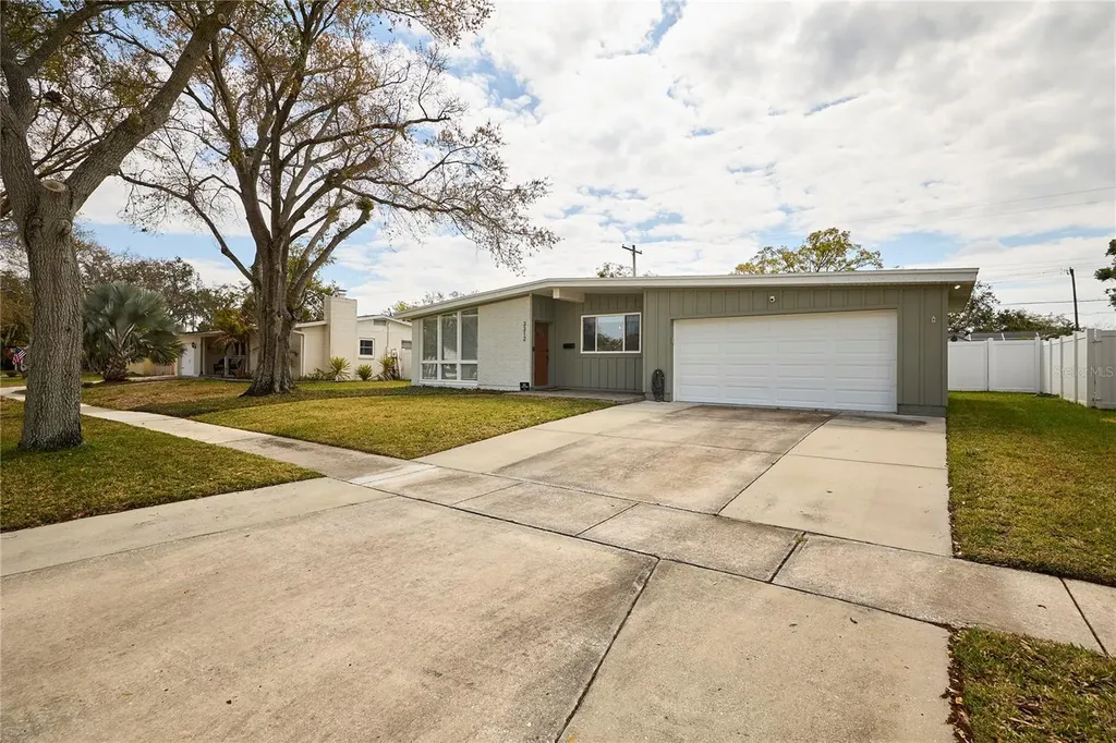 3312 Nakora Drive Tampa FL 33618