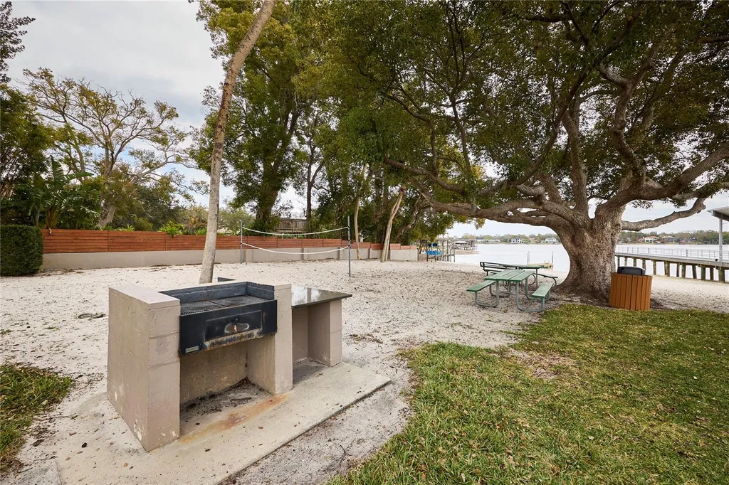 3312 Nakora Drive Tampa FL 33618