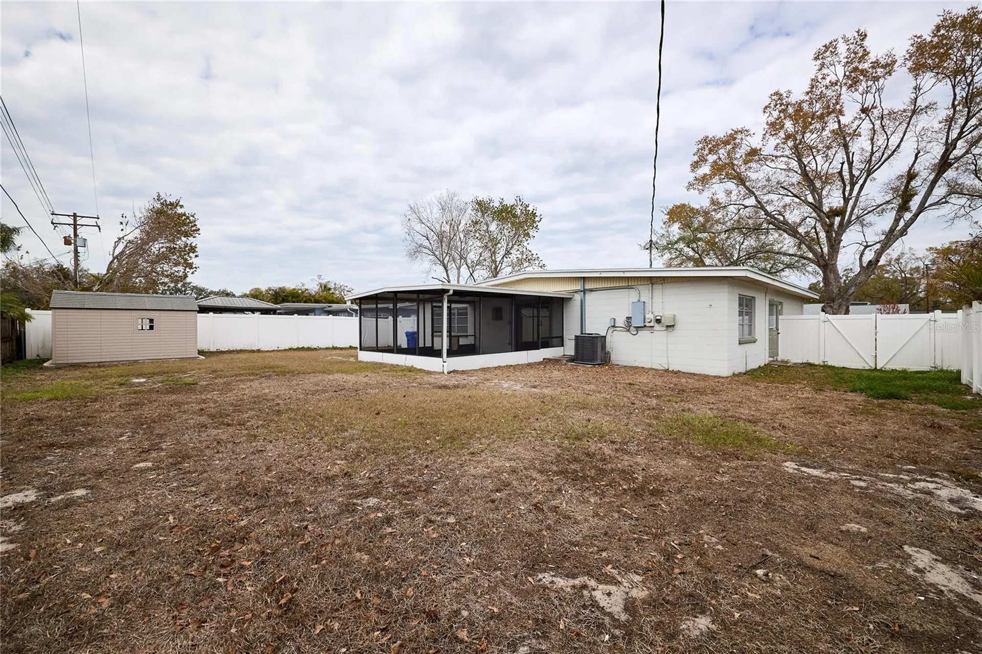 3312 Nakora Drive Tampa FL 33618