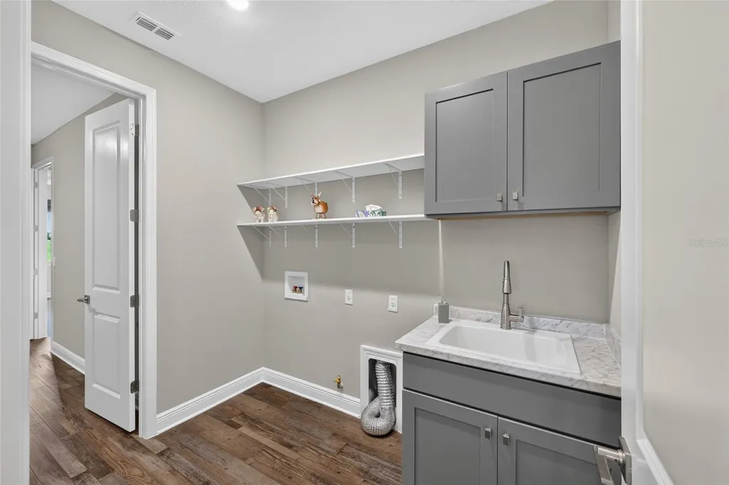 10706 SW 99th Place Ocala FL 34481