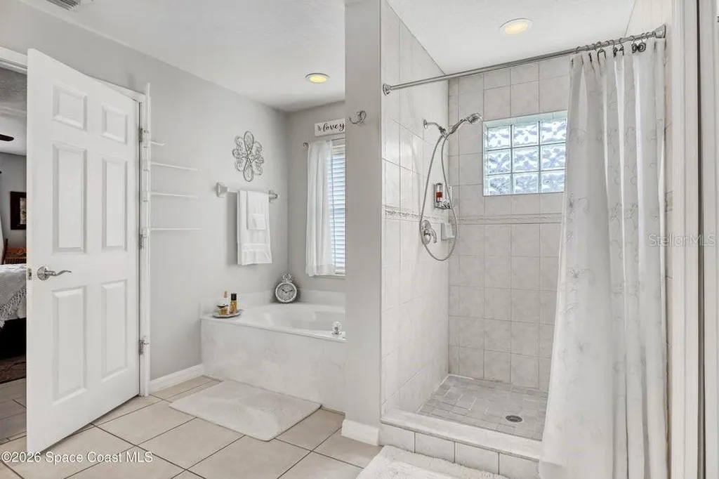 5515 Oak Hollow Drive Titusville FL 32780
