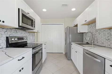 3010 Meandering Way Fort Myers FL 33905