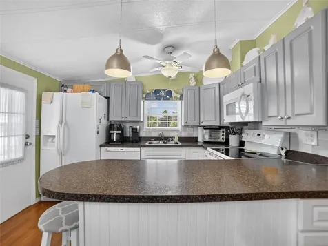 36419 Bonney Drive Zephyrhills FL 33541