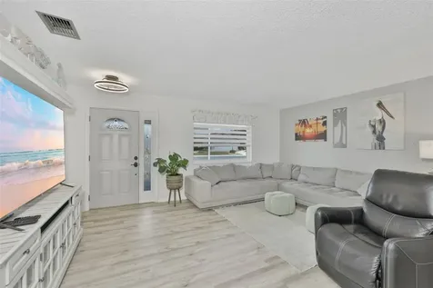 1739 Coco Palm Circle Sun City Center FL 33573