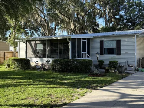 8634 Treasure Island Road Leesburg FL 34788