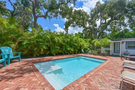1318 6th Street W Palmetto FL 34221