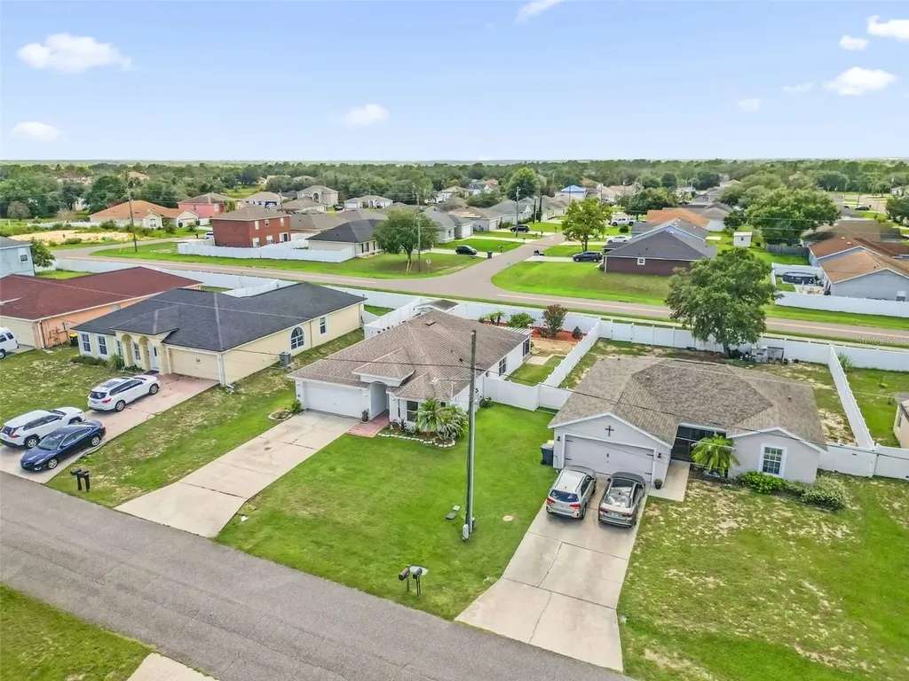 1747 Pompano Drive Kissimmee FL 34759