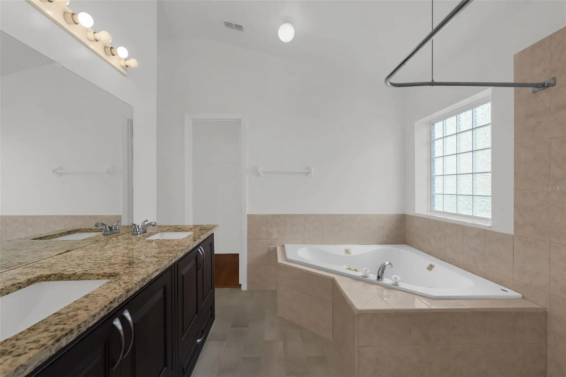 1747 Pompano Drive Kissimmee FL 34759