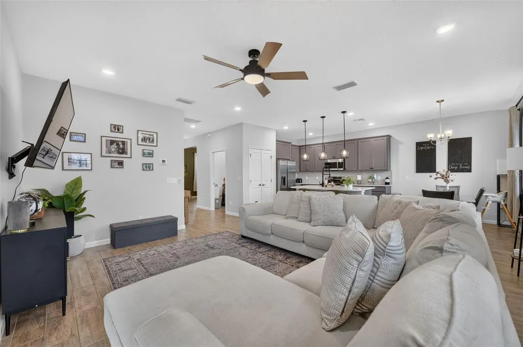 2340 Sirena Lane Mount Dora FL 32757