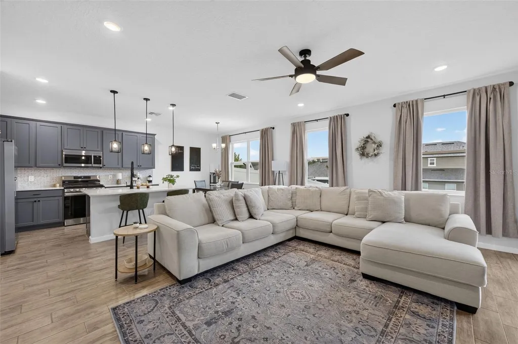 2340 Sirena Lane Mount Dora FL 32757