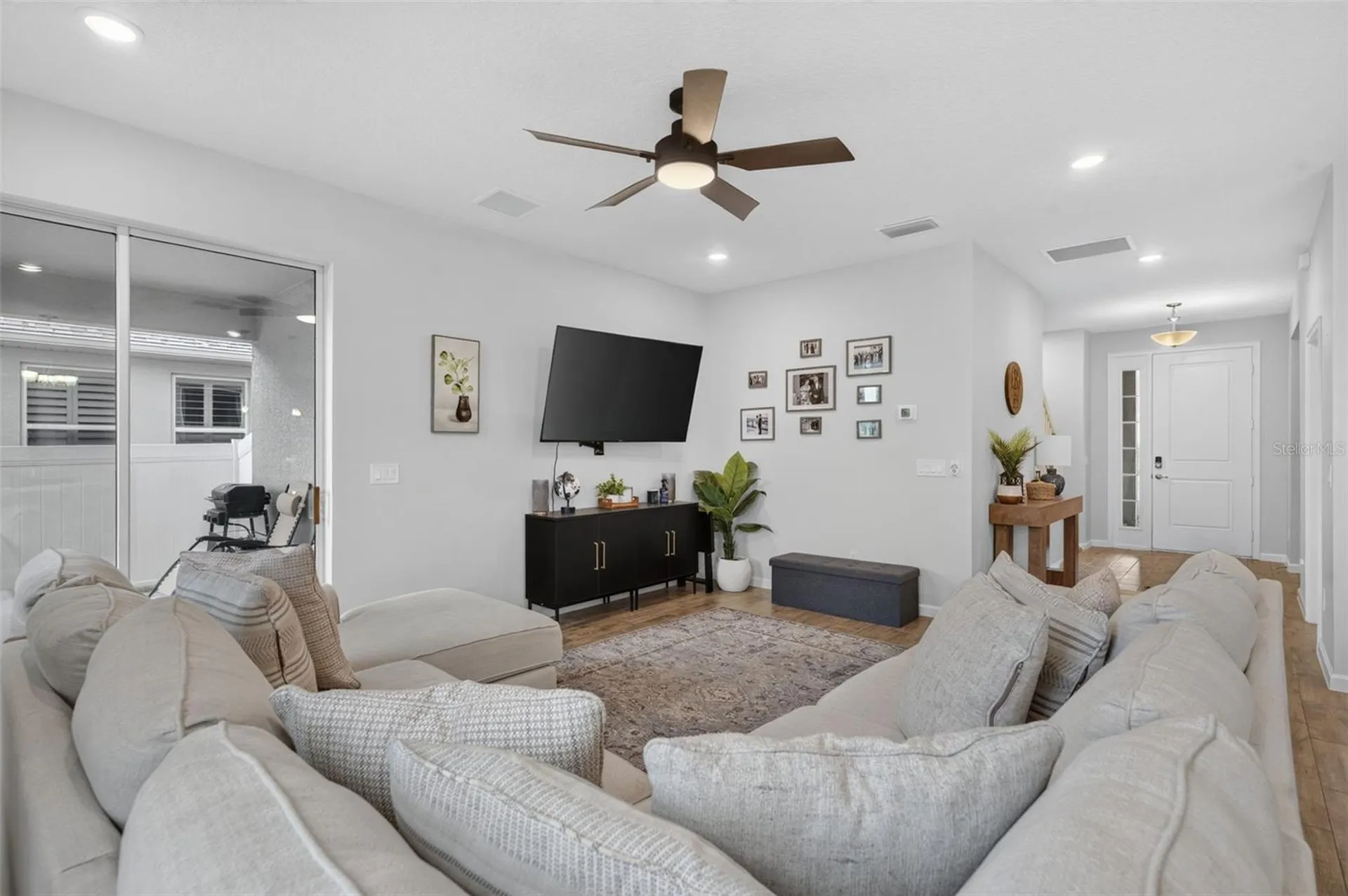 2340 Sirena Lane Mount Dora FL 32757