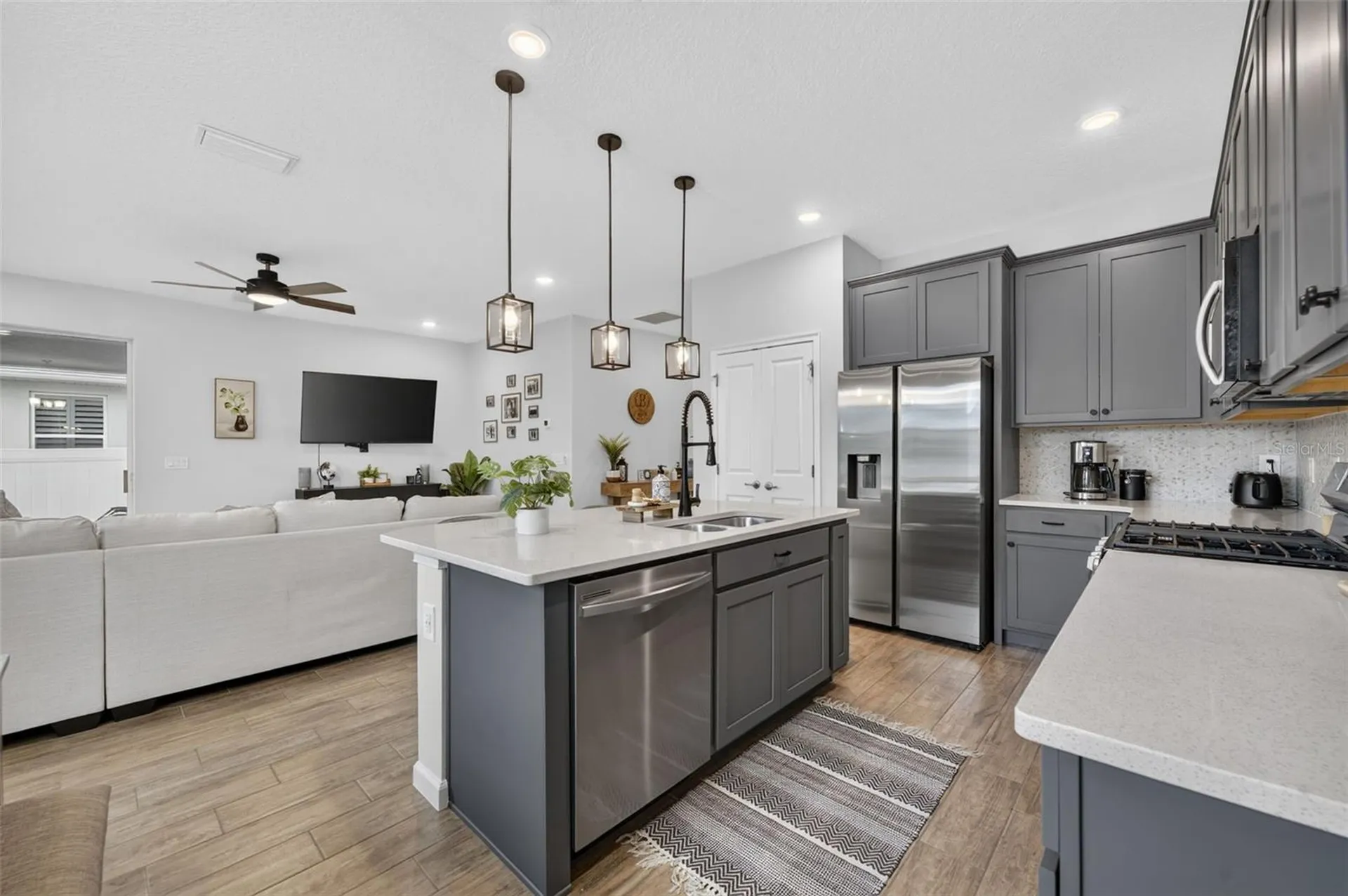 2340 Sirena Lane Mount Dora FL 32757