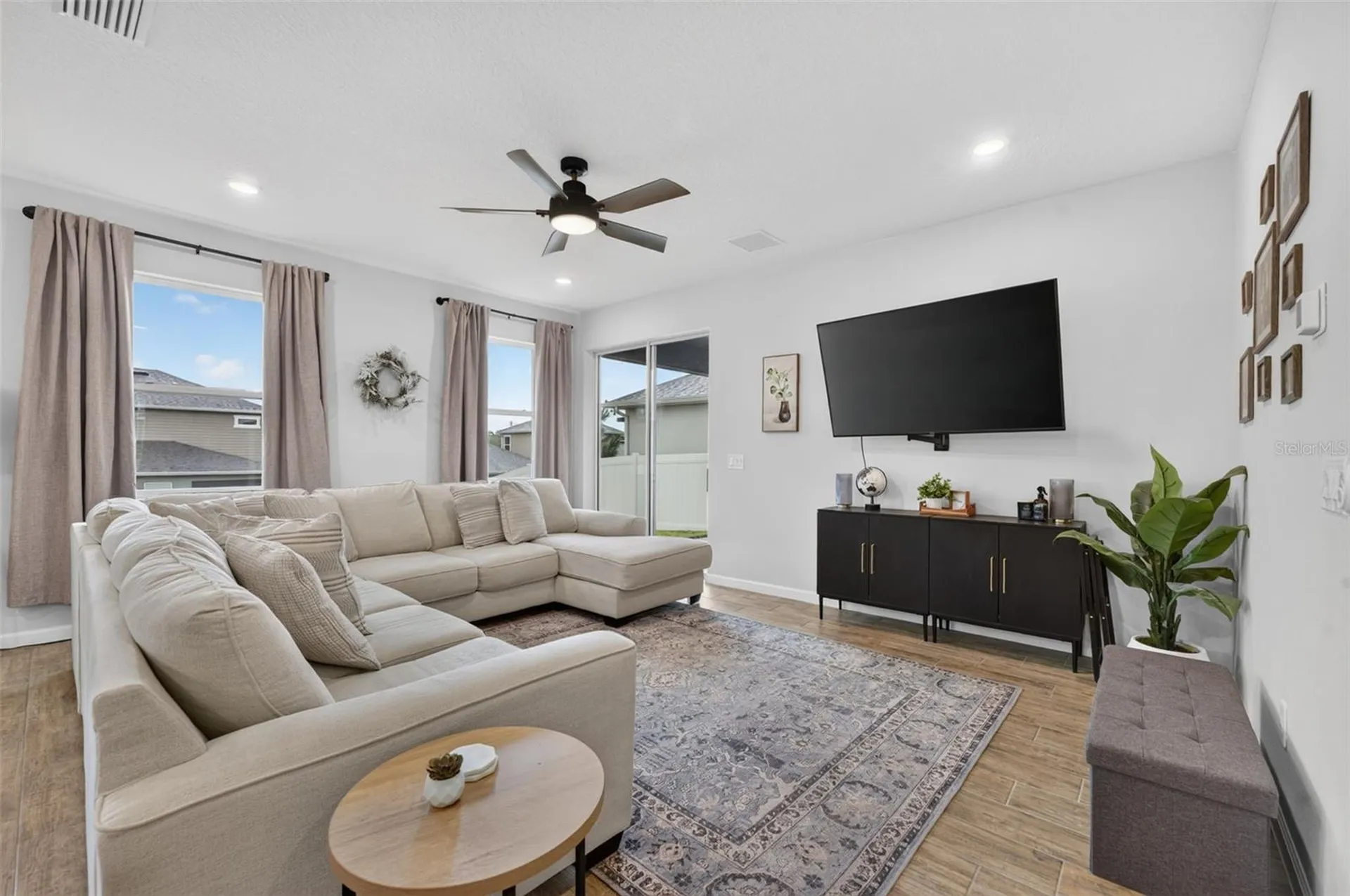 2340 Sirena Lane Mount Dora FL 32757