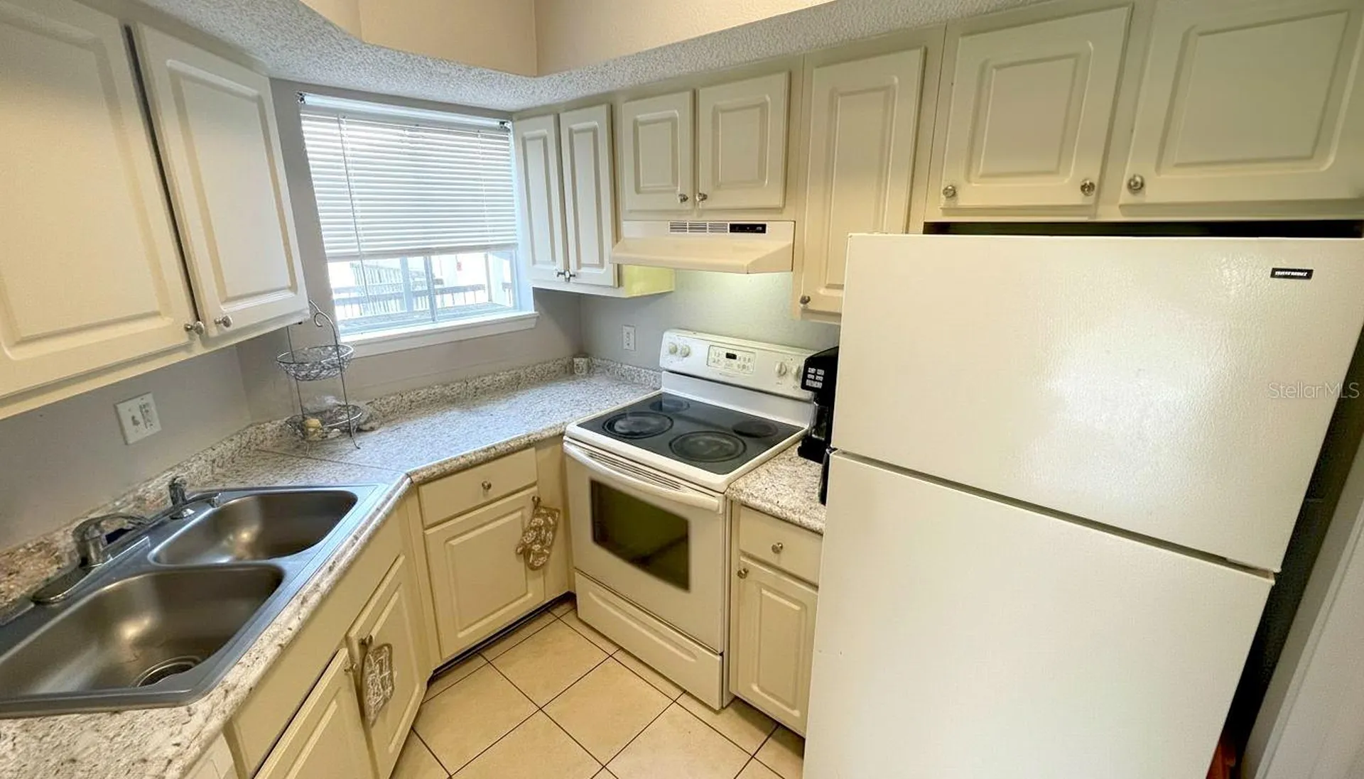 1972 Lake Atriums Circle Orlando FL 32839
