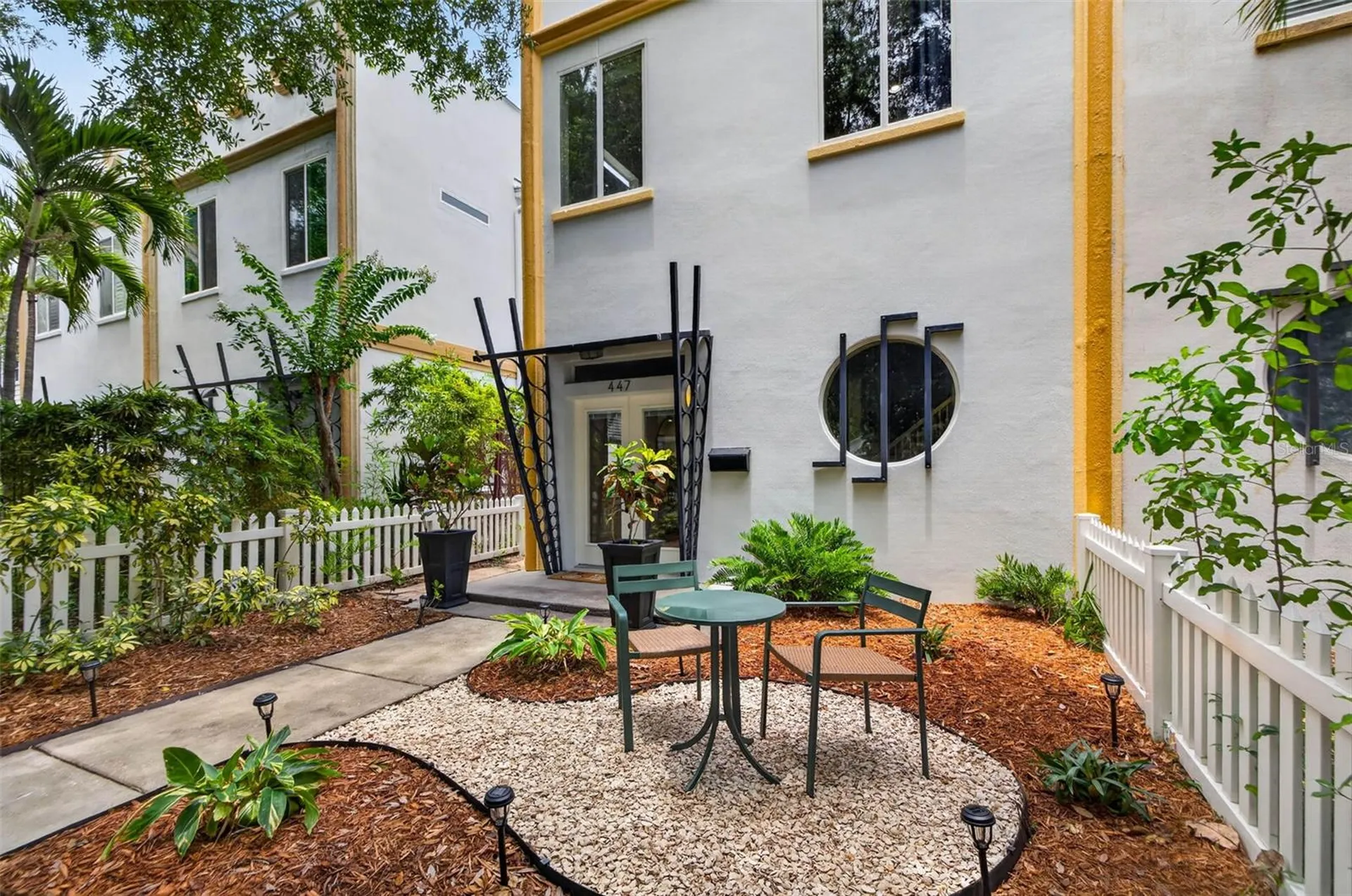 447 13th Avenue N St Petersburg FL 33701