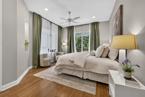 447 13th Avenue N St Petersburg FL 33701