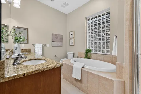 447 13th Avenue N St Petersburg FL 33701