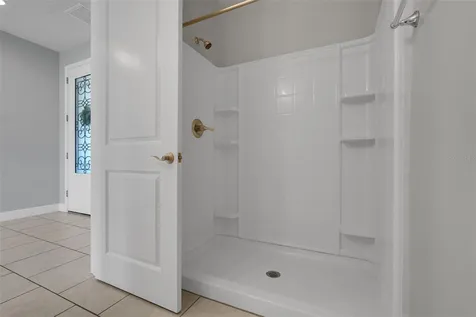 1230 Stratton Avenue Groveland FL 34736