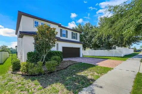 1230 Stratton Avenue Groveland FL 34736