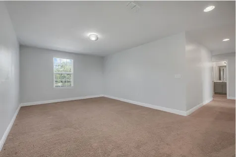 1230 Stratton Avenue Groveland FL 34736