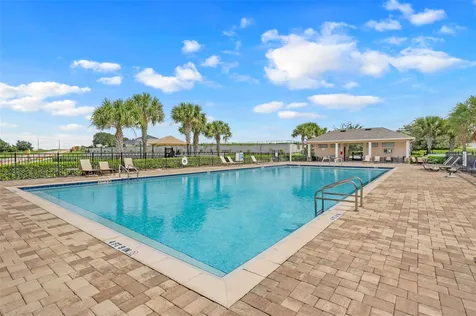 1230 Stratton Avenue Groveland FL 34736