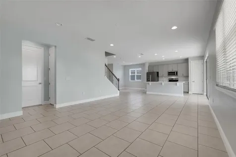 1230 Stratton Avenue Groveland FL 34736