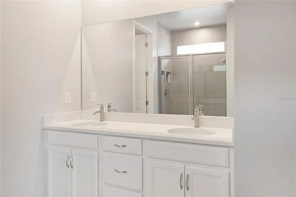17982 Grand Prosperity Drive Venice FL 34293