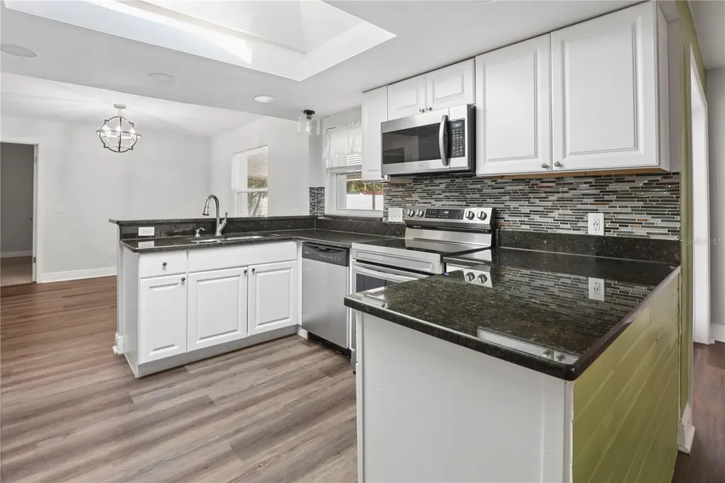 5311 Jennifer Place Orlando FL 32807
