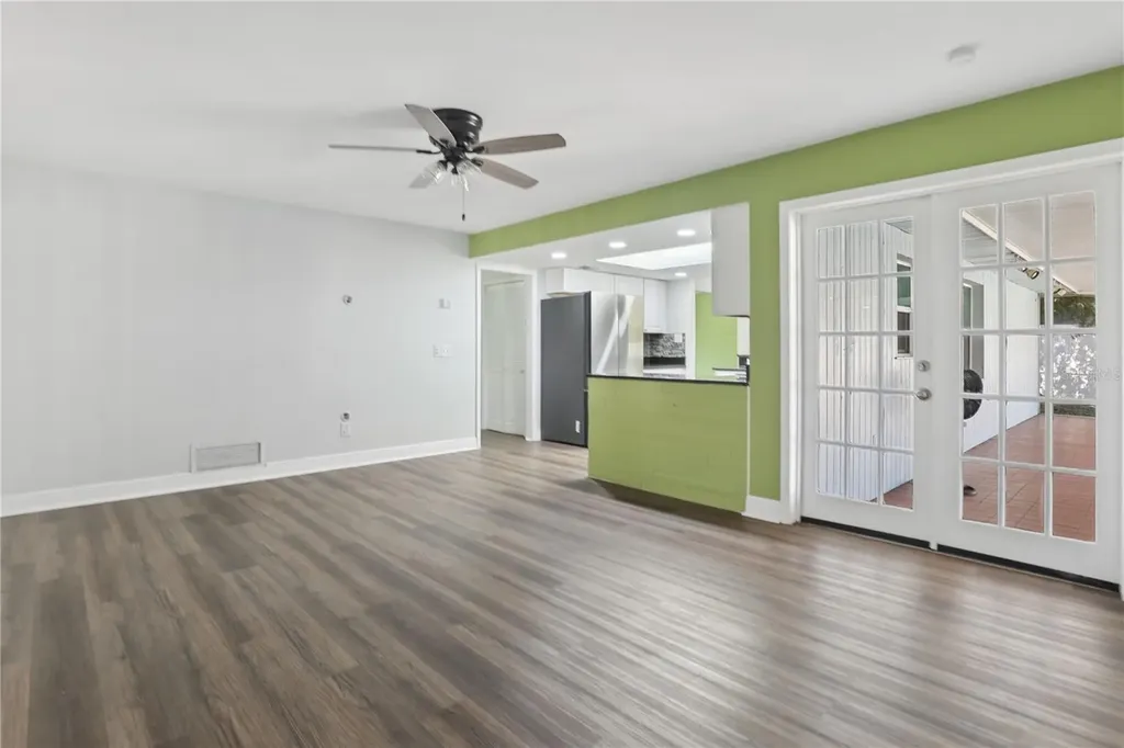 5311 Jennifer Place Orlando FL 32807
