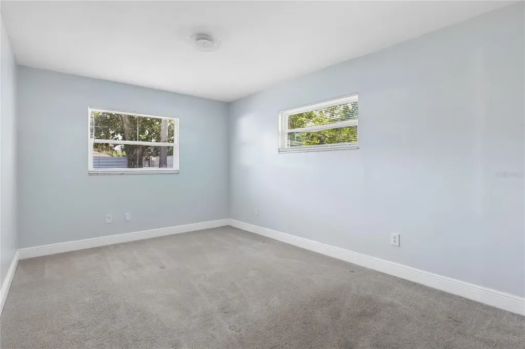 5311 Jennifer Place Orlando FL 32807