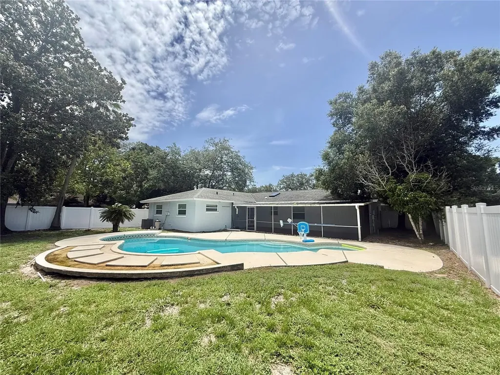 5311 Jennifer Place Orlando FL 32807