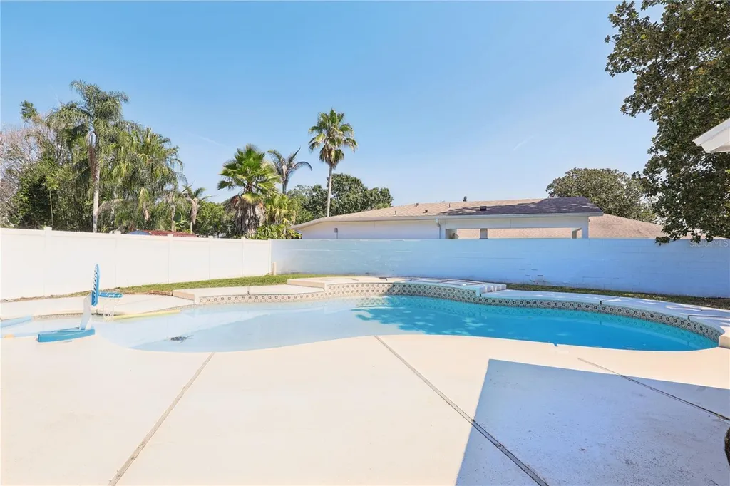 5311 Jennifer Place Orlando FL 32807