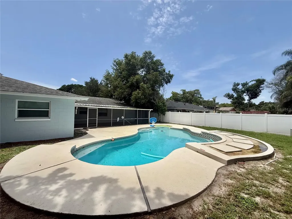 5311 Jennifer Place Orlando FL 32807