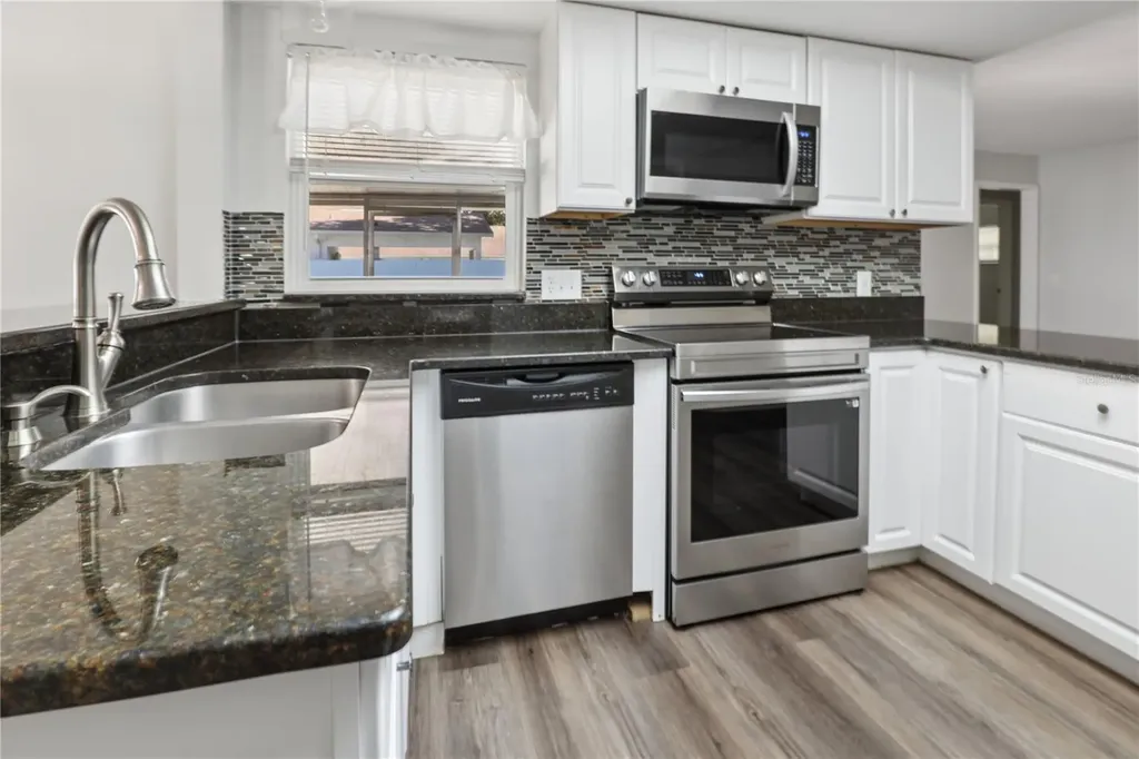 5311 Jennifer Place Orlando FL 32807