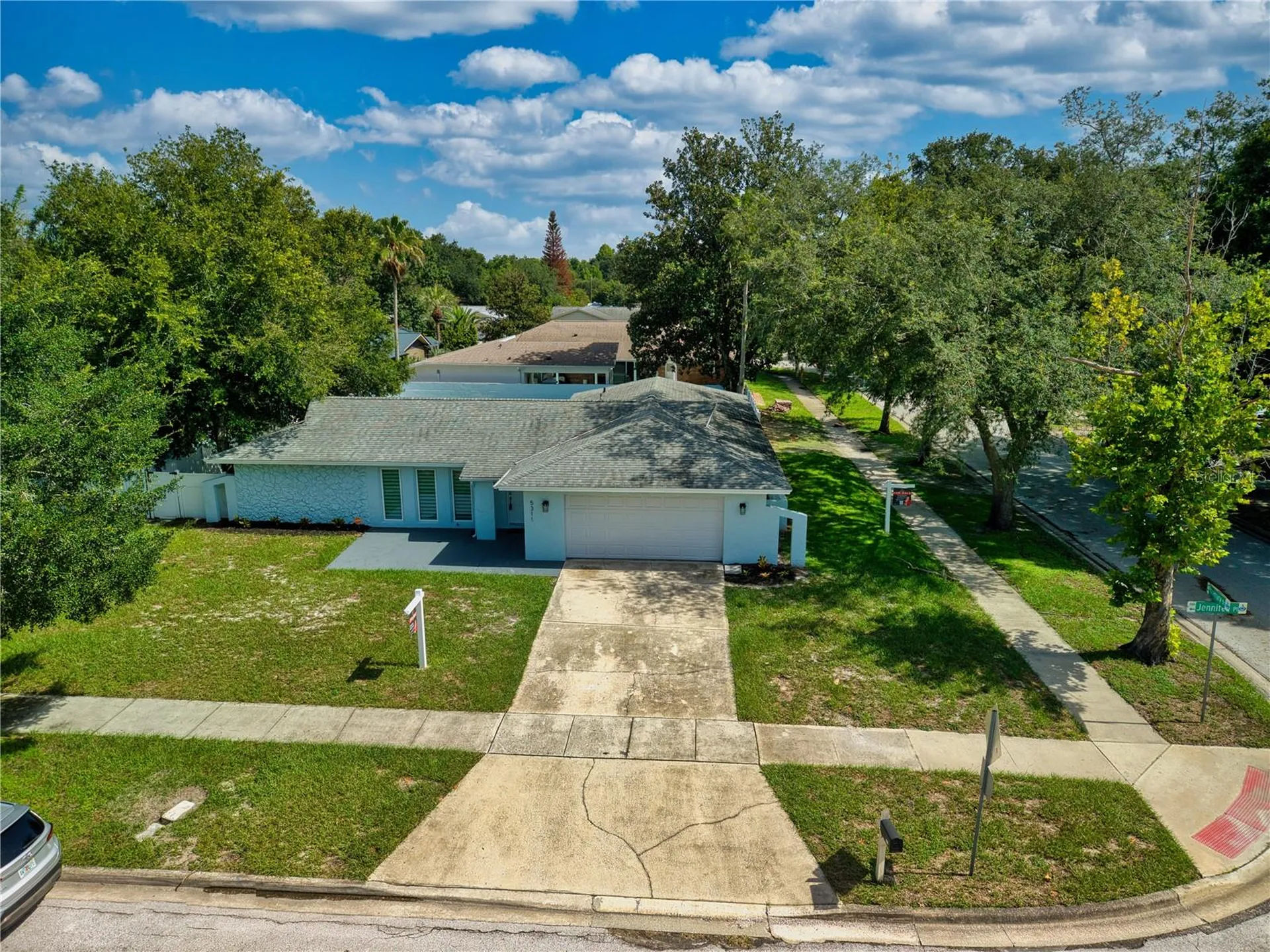 5311 Jennifer Place Orlando FL 32807