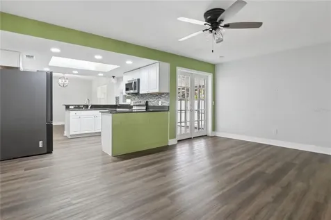 5311 Jennifer Place Orlando FL 32807