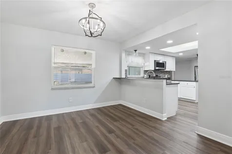 5311 Jennifer Place Orlando FL 32807