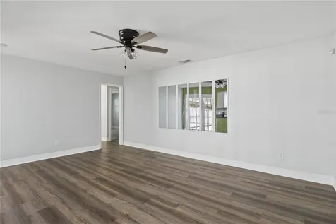 5311 Jennifer Place Orlando FL 32807