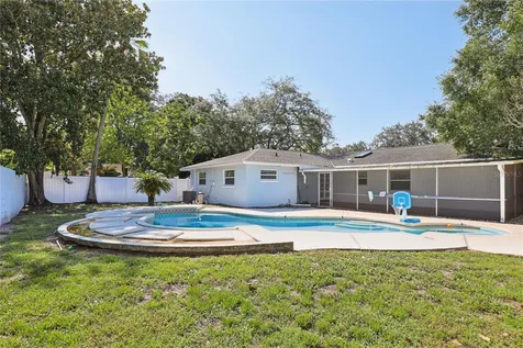 5311 Jennifer Place Orlando FL 32807